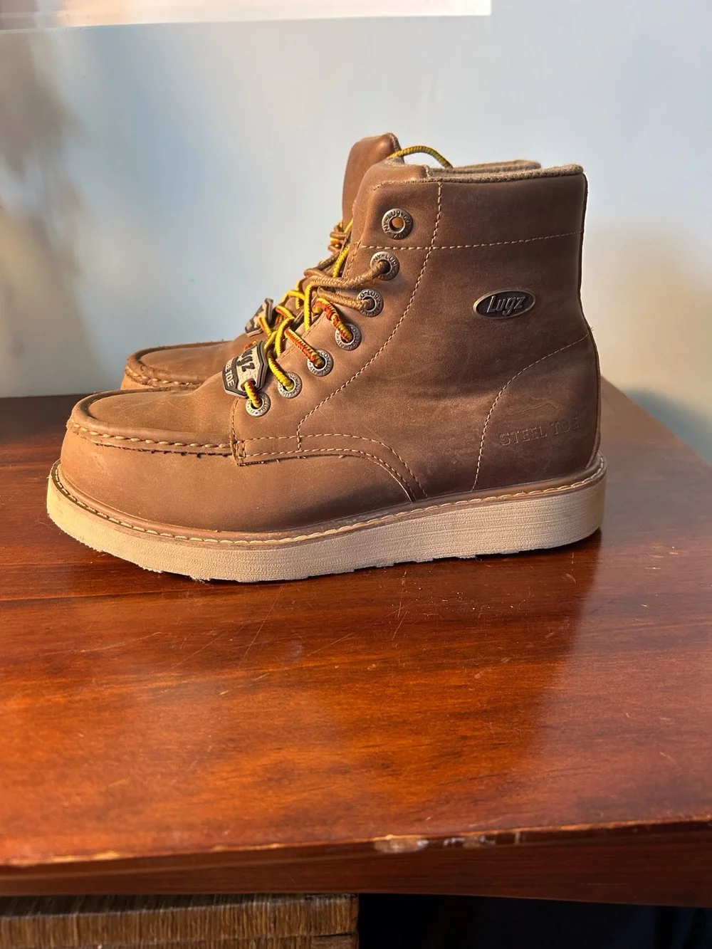 Lugz Brown Monterey Steel-Toe Work Boots Cashew Yellow-Trim Laces Sz 7.5W